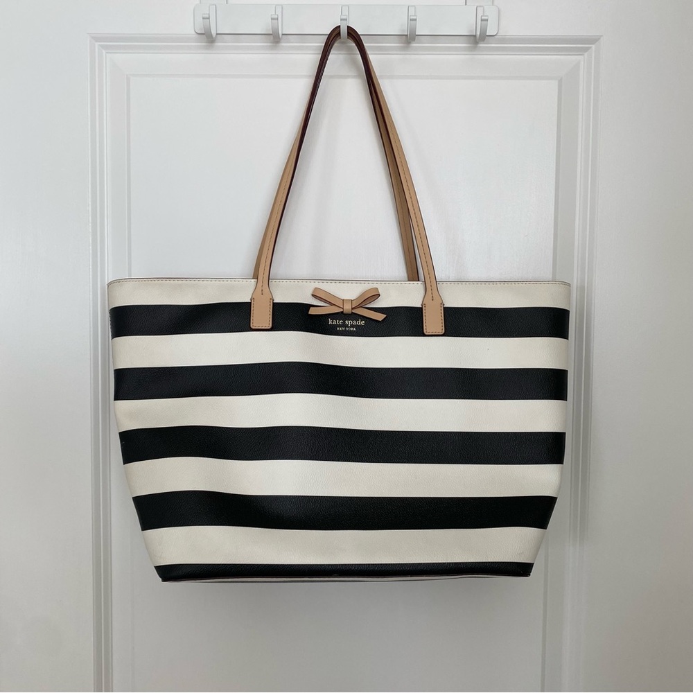 Kate Spade Black and White Striped Tote Bag | Eden Street Margareta